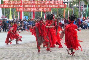Warga Terpesona Atraksi Budaya