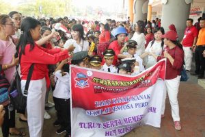 Bunda Marlin Kenalkan Keberagaman pada Anak