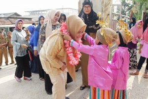 Bunda… Jangan Enggan, Bacakanlah Buku untuk Ananda