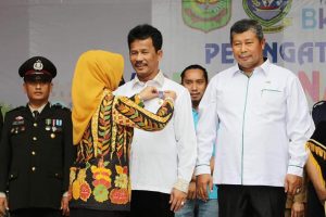 Penghargaan Tertinggi BKKBN untuk HMR