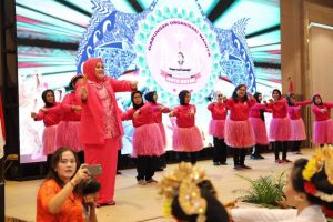 Solid! Bersama HMR & Marlin, 50 Organisasi Wanita di Batam Rayakan Hari Ibu