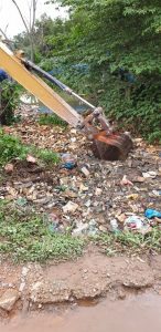 Bagaimana Tak Banjir Kalau Sampahnya Seperti Ini?