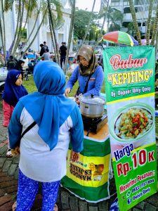 Minggu Pagi di Engku Putri, Berolahraga Sekaligus Berwisata di Tengah Kota