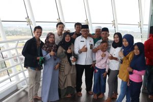 Dinginnya Berada di Menara Pandang Masjid Sultan, Serasa Ada di Kokpit Pesawat Airbus