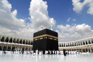 Covid-19 Belum Berakhir, Arab Saudi Serukan Tarawih di Rumah