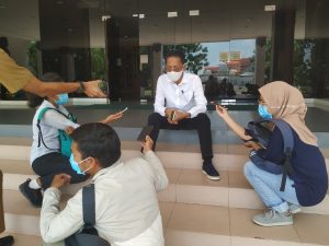 Bersembang dengan Wakil Walikota: Melihat Covid-19 antara Mata Lebah & Mata Lalat