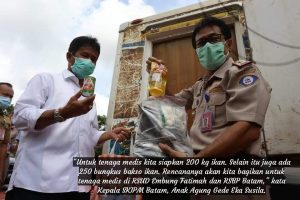 Banyak Tim Medis Bertaruh Nyawa Rawat Pasien Covid-19, SKIPM Bantu 200 Kg Ikan