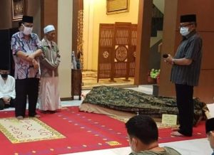 24 Tahun Tinggal Bersama, Jefridin Berduka Lepas Pak Cik Ujang ke Hadirat Ilahi