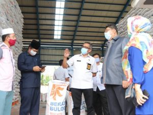 Lebih 18 Ton Beras Digelontorkan untuk 63 Lembaga Sosial Terdampak Covid-19 di Batam