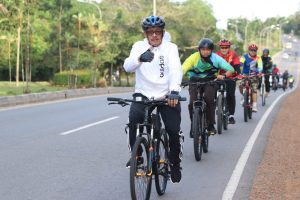 Sambangi Kecamatan Nongsa, Gowes Pramuka Peduli Tanam Pohon “Kehidupan”