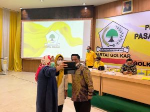 Ketika HMA – Makruf Saling Melempar Canda