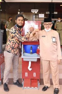 Mahasiswa Sumbar Bergerak, Bantu Dua Wastafel untuk Pemko Batam