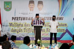 Punya Peran Strategis, HMR Ajak Ulama Bantu Umara Atasi Covid-19 dengan Nasihat