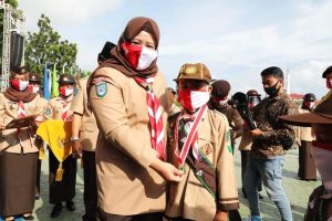 Kak Marlin dan Tekad Pramuka Putri Perangi Covid-19 di Batam