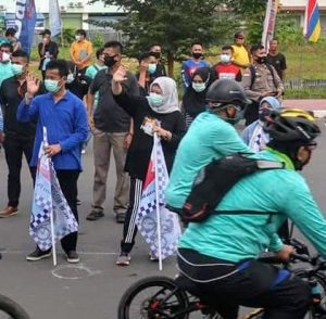 Lepas Fun Bike Batam Pos, HMR: Jaga Batam Tetap 𝗔𝗺𝗮𝗻