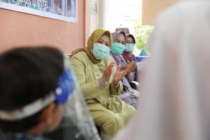 Ibu-ibu… Rajin-rajinlah Dengar Curhatan Anak