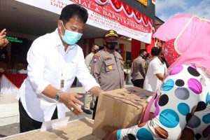 Polri Bagikan 1.500 Paket Sembako, Rapid Test Gratis & Khitanan Massal, HMR Apresiasi