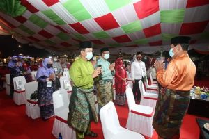 Pakai Baju Melayu Serba Hijau, Kafilah Batam Pukau 𝗣𝗲𝗺𝗯𝘂𝗸𝗮𝗮𝗻 𝗠𝗧𝗤 𝗩𝗜𝗜𝗜 𝗞𝗲𝗽𝗿𝗶