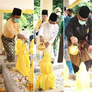 HMR Beserta Jajaran FKPD Ziarahi Makam Peletak Dasar Pemerintahan di Batam