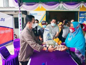 Salurkan Bantuan Sembako, Amsakar: Harus Tepat Sasaran, Tepat Waktu, hingga Jumlah