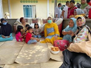 Warga Pulau Buru, Karimun Kaget Lihat Marlin Silaturahmi Sambil Lesehan