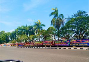 Banjir Papan Bunga di Engku Putri, Bukti HMR – Amsakar Teguh di Hati Warga Batam