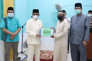 Jefridin Ajak Ulama, Umara, dan Umat 𝗞𝗼𝗺𝗽𝗮𝗸 Jaga Batam dari Serbuan Covid-19
