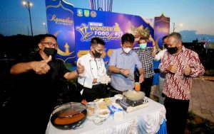 HMR Buka 𝗪𝗼𝗻𝗱𝗲𝗿𝗳𝗼𝗼𝗱 𝗥𝗮𝗺𝗮𝗱𝗵𝗮𝗻, Bazar Unik Warga Batam Meriahkan Bulan Puasa