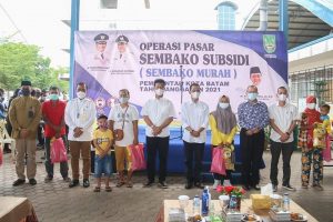 Ringankan Beban Masyarakat, Pemko Kucurkan 𝟯𝟱.𝟮𝟬𝟬 𝗣𝗮𝗸𝗲𝘁 Sembako Murah