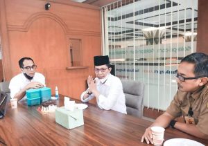 Kunjungi Redaksi 𝗚𝗼𝗞𝗲𝗽𝗿𝗶.𝗰𝗼𝗺, Amsakar Minta Jadi Pencerah di Tengah Revolusi Digital