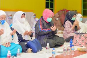 𝑺𝒂𝒇𝒂𝒓𝒊 𝑹𝒂𝒎𝒂𝒅𝒂𝒏, Wagub Marlin Dorong Vaksinasi Covid-19 untuk Lansia dan Para Guru