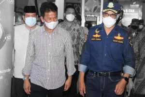 Didampingi HMR Tinjau Pelabuhan, Menhub Puji Kinerja Tim Satgas Kepulangan PMI Batam