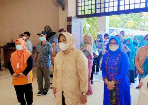Wagub Marlin Berharap Target Vaksinasi Segera Tercapai dan Pandemi Terkendali