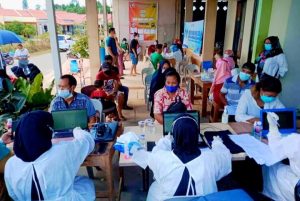 HMR Gelar Vaksinasi Hingga ke Perumahan, Warga Green Nongsa City Berterima Kasih