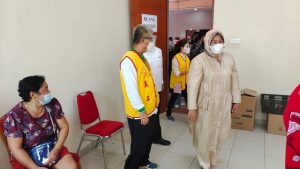 Pastikan Warga Terlayani, Setiap Hari Wagub Marlin Blusukan Cek Vaksinasi di Batam