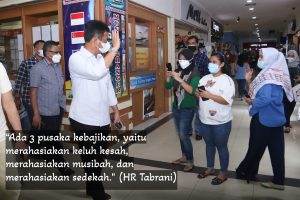 Khittah Seorang Pemimpin itu Bekerja & Melayani, Bukan Hobi Curhat & Minta Simpati