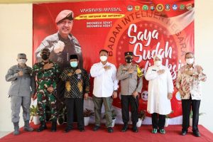 Wagub Marlin Terharu Lihat Antusiasme Ribuan Santri Se-Kota Batam untuk Divaksin