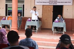 Meski Tak Besar, Pembagian Beras PPKM ini Bentuk Perhatian Pemerintah pada Rakyat