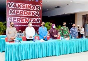 Marlin Tinjau Vaksinasi Merdeka Serentak, Sinergi Nyata Percepat Kekebalan Komunal