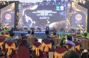 Puisi Amsakar Bius Suasana Pelantikan Pengurus Dekranasda Kota Batam