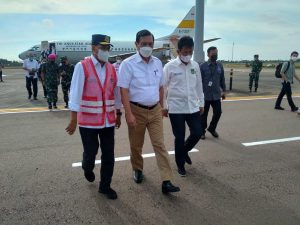 GALERI FOTO: Saat HMR Sambut Hangat Menko Marves Luhut dan Menhub Budi Karya