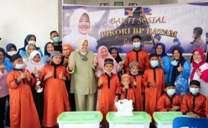 FEATURE: Dari Pagi ke Sore, Mengiring Langkah Marlin Menebar Semangat Berbagi