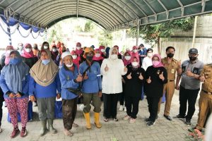 GALERI FOTO: Marlin Tutup PIKORI Berbagi ke Beberapa Lokasi di Batuaji & Sekupang