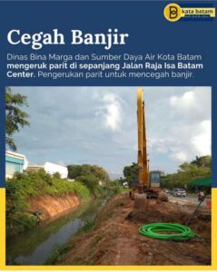 Musim Hujan Hadir, Alat Berat BMSDA pun Bekerja Keruk Parit Cegah Banjir