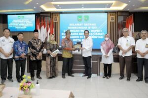Wabup Sukamara Boyong Kades & Camat Belajar Ekonomi Kerakyatan ke Pemko Batam