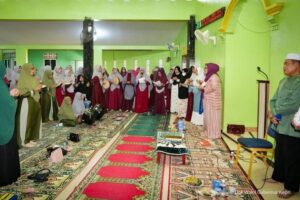 GALERI FOTO: Marlin Buka di Pengajian Bulanan Permata di Duriangkang