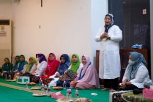 GALERI FOTO: Marlin Buka Pengajian Rutin BKMT Kecamatan Batamkota