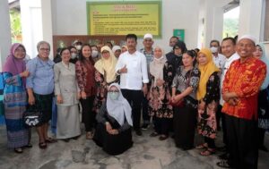 “Bapak Ibu Tidak Usah Khawatir, Pasti Ada Jalan Keluar Terbaik bagi Anak-anak Kita”