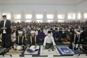Salat Idul Adha di Masjid Sultan, Wawako Ajak Jemaah Doakan Warga yang Pergi Haji