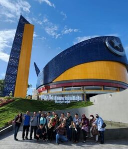 Benar-benar jadi Ikon Baru Batam, Peserta Diklat Pim dari Jatim Kagumi Masjid Tanjak